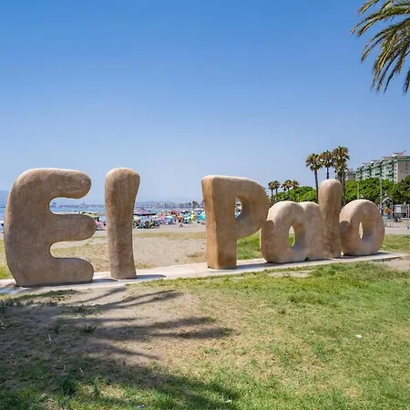 Apartment Holidays & Estudio El Palo 8a, 400 M Playa *